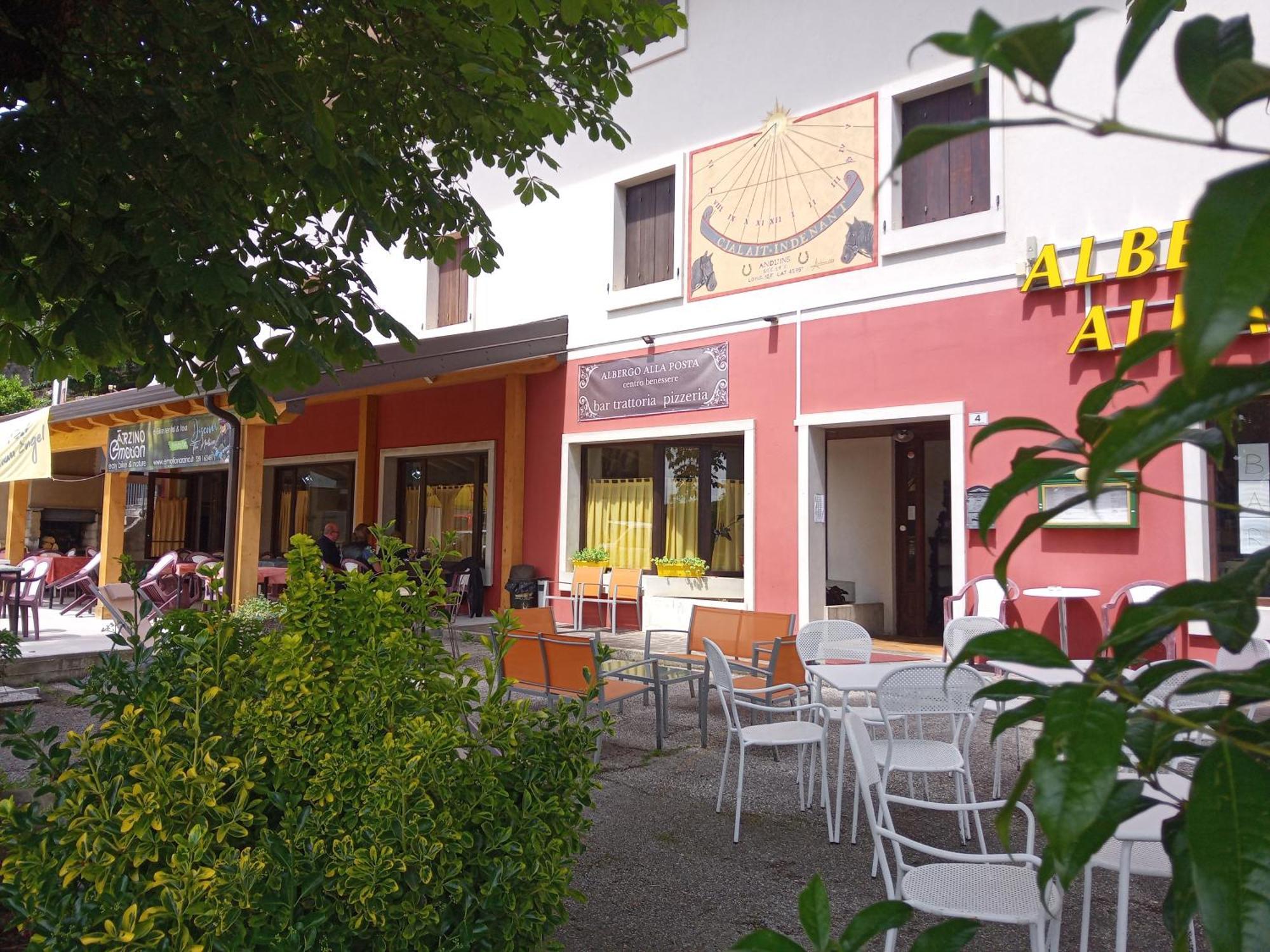 Albergo Alla Posta Anduins Exteriör bild