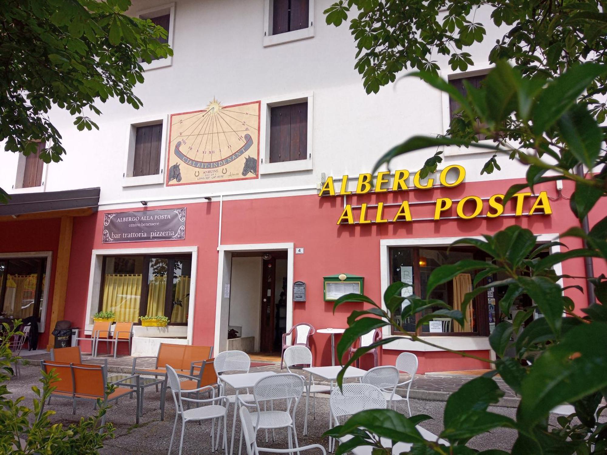 Albergo Alla Posta Anduins Exteriör bild