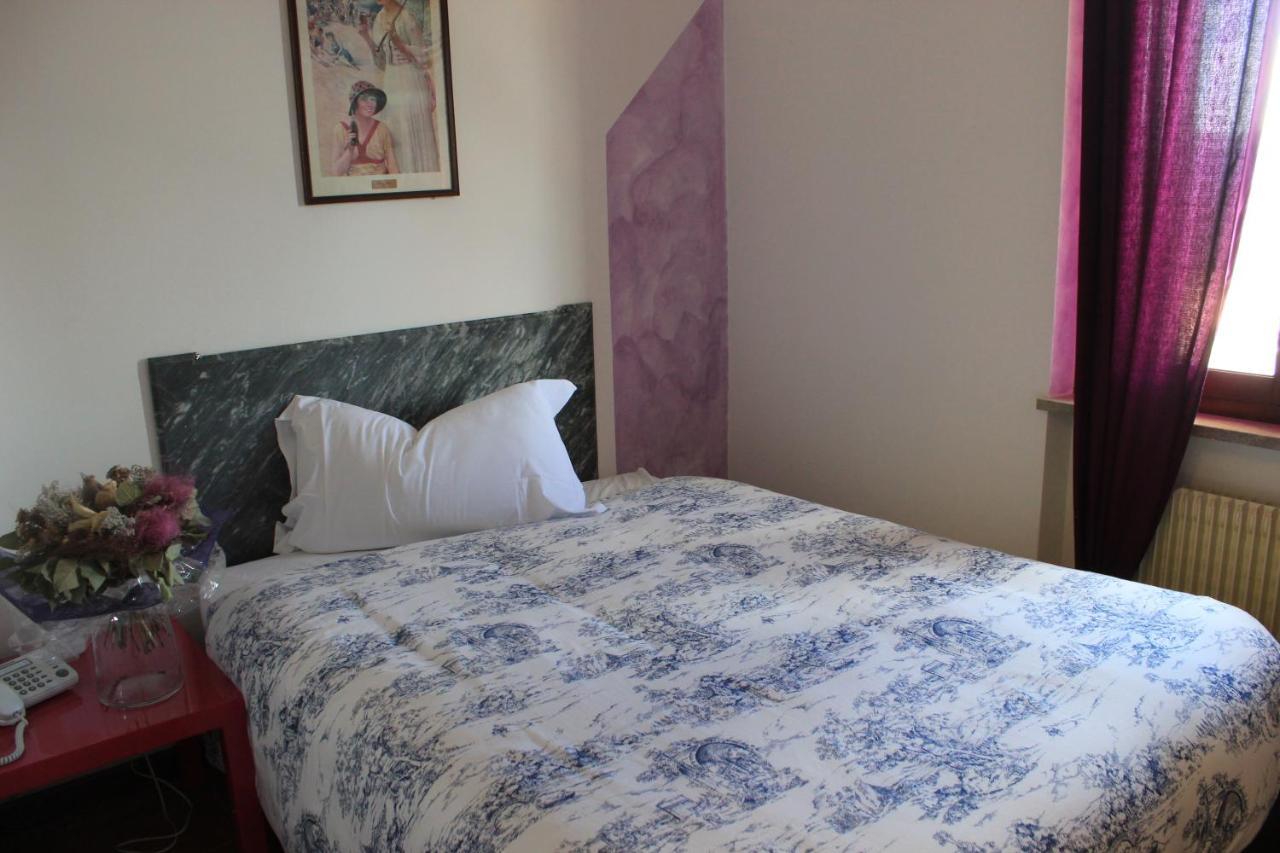 Albergo Alla Posta Anduins Exteriör bild